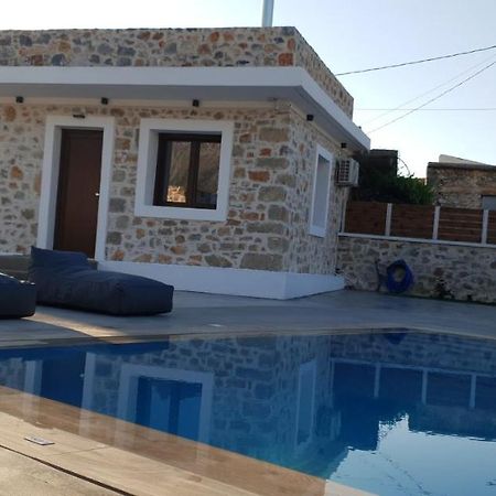 Double Bee Villa With Private Pool Ájosz Konsztandínosz Kültér fotó