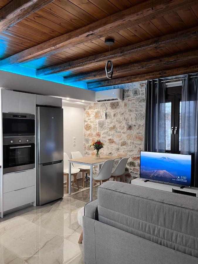 Double Bee Villa With Private Pool Ájosz Konsztandínosz Kültér fotó